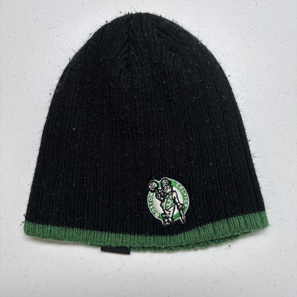 Boston Celtics Mens Beanie Black HWC Hardwood Classics NBA Winter Hat
